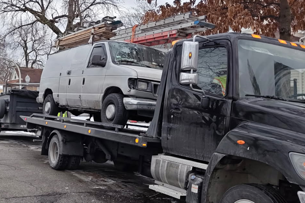 Commercial Fleet and Utility Van Towing